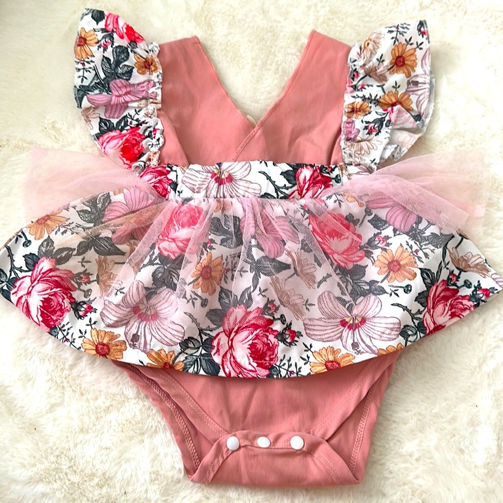 Baby girl pink photoshoot dress 3months